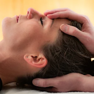 Masaje de Osteopatía Craneosacral