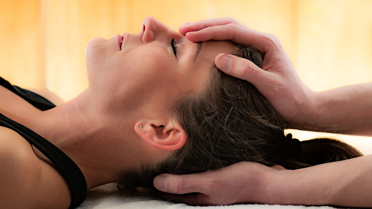 Masaje de Osteopatía Craneosacral